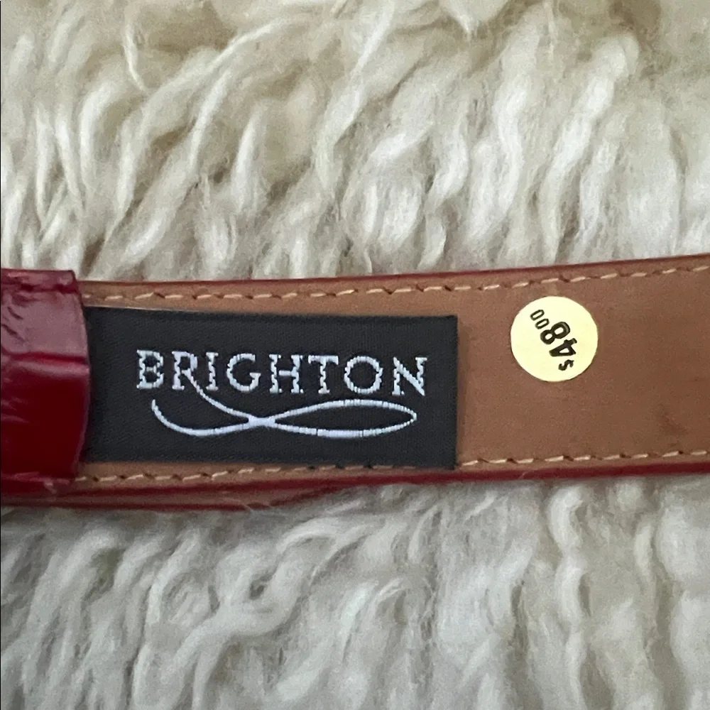 Brighton Womens Croc Embossed Belt Size M30 Red Leather Silver Golf Charms